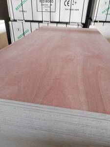 Nhà máy chuyên nghiệp <span class=keywords><strong>4x8</strong></span> bút chì gỗ tuyết tùng Veneer nhiều lớp tấm gỗ cứng màu đỏ ván ép tấm - Product Image 6