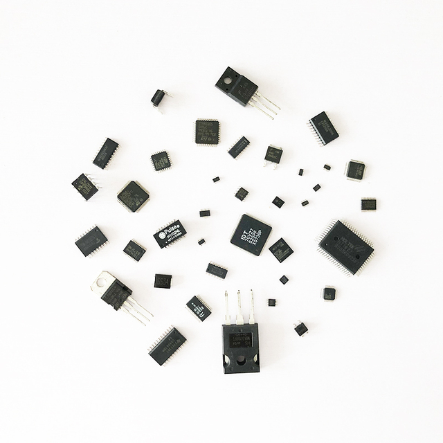 REF3050EAIDBZR SOT-23-3 Voltage Reference Chip Integrated Circuit ICs Power Management IC Chips