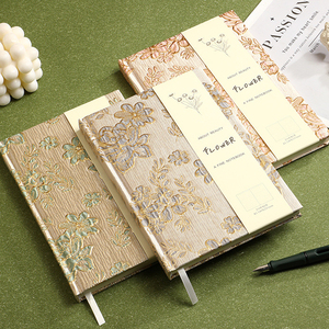 Carnet Organiseur/Agenda A5 Écologique et Élégant en Tissu Jacquard Coton Brocart Lys avec Fil Argenté et Doré – Idéal pour Cadeau (Vente en Gros) - Product Image 6