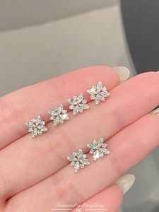 Xinfly Trendy 18K Gold and Natural Diamond Lotus <b>Stud</b> <b>Earrings</b> New Design Woman <b>Fine</b> Jewelry for Wedding Occasions - Product Image 5