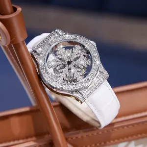 2024 New Women's Time Running Watch Large dial leather waterproof quartz watch full diamond minimalist watch