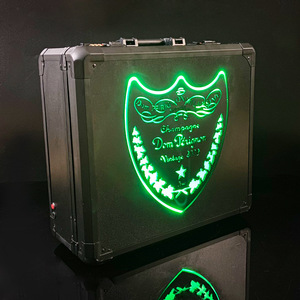 Étui à vin lumineux avec 3 compartiments en acrylique pour bars et discothèques - Product Image 3