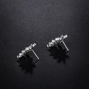 Squisita foglia di Marquise Zirconia cubica (CZ) di cristallo lampadario orecchini rodio argento placcato gioielli di moda - Product Image 5