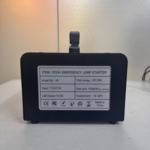 Démarreur de saut de camion robuste avec lumière LED Démarreur de saut de batterie de voiture de <span class=keywords><strong>12</strong></span>/<span class=keywords><strong>24</strong></span> volts pour capacité de moto <span class=keywords><strong>24</strong></span> V - Product Image 4