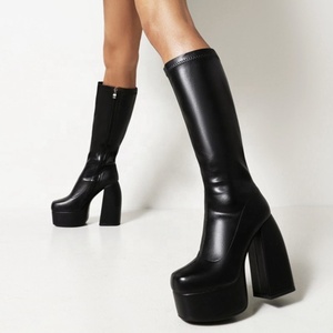 Bottes d'hiver à fermeture éclair latérale, style court et long, confortables, en microfibre noire, au-dessus du genou, à talons hauts et plateforme pour femmes - Product Image 4