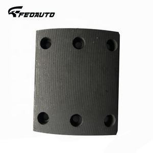 Chine Original <span class=keywords><strong>Auto</strong></span> Systèmes de freinage Pièces de rechange Camion Essieu arrière Doublure de frein 19245 19782 - Product Image 3