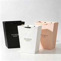 Bolsa de Mano Trapezoidal para Flores, con Estampado Dorado, para el Día de San Valentín, Caja de Embalaje para Ramos, Suministros para Floristas, Fabricante Mayorista