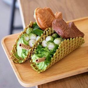 Коммерческая антипригарная электрическая голландская машина для приготовления хлебопвафелей - Product Image 1