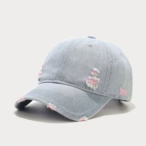 Casquette de baseball unisexe en jean délavé, personnalisable avec logo, style vintage bleu clair, vente en gros - Product Image 5