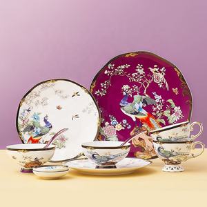Lot de 11 pièces de vaisselle en porcelaine fine, motif oiseau porte-bonheur chinois classique, pour décoration de maison et salon de luxe - Product Image 1