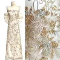 Tissu en dentelle de tulle brodé de perles et de paillettes, bordure florale en feuilles de vigne, bord festonné pour robes de mariée