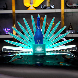 Presentador de Botellas LED Azul para <span class=keywords><strong>Tequila</strong></span> <span class=keywords><strong>Casamigos</strong></span>, Glorificador de Botellas de Champán para Discotecas - Product Image 2