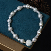 Bracelet extensible de luxe simple et tendance pour femme, en perles d'eau douce naturelles baroques, motif rose blanche et muguet, un trésor exquis