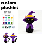 Peluche personnalisée de chat noir sorcière d'Halloween, jouet en peluche doux OEM avec chapeau et cape de sorcière violets, décoration d'intérieur, vente en gros