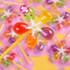 Mới Xoay hạnh phúc Pinwheel <span class=keywords><strong>lollipops</strong></span> OEM tùy chỉnh đầy màu sắc kẹo trái cây quay cối xay gió Kẹo cứng Lollipop - Product Image 3