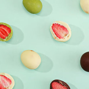 Todo o liofilizado morango revestido leite/cacau/Matcha Chocolate