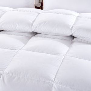 Ensembles de <span class=keywords><strong>couette</strong></span> de chambre à coucher <span class=keywords><strong>Couette</strong></span> en plumes d'oie blanche de luxe <span class=keywords><strong>Couette</strong></span> en <span class=keywords><strong>duvet</strong></span> de remplissage - Product Image 4