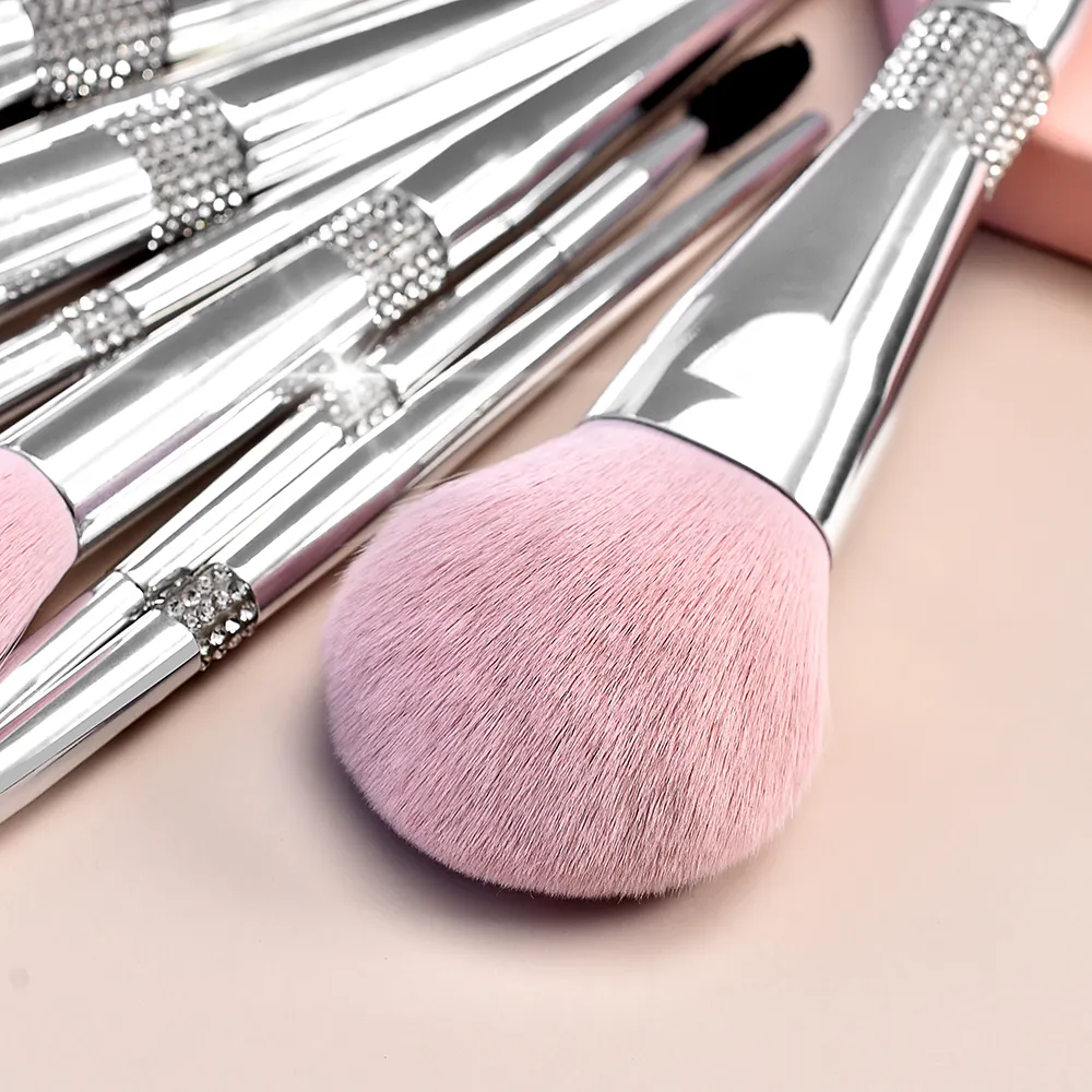 New Nylon Hair Makeup Brush Professional Cosmetic Brush White Makeup Brushes Facial Set With Private Logo