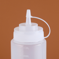 Offre Spéciale Bouteille Souple en Plastique LDPE Qualité Alimentaire de 4/8/12/16/24/32oz avec Embout Fin Long pour Emballage de Salade, Sauce, Confiture, Lotion