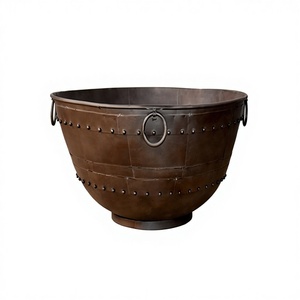 Brasero indien en fonte avec finition thermolaquée, design pliable, support trépied et grille pour usage intérieur/extérieur - Product Image 1