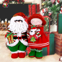 ZAVES 17 pouces debout noël père noël et fille tenant une boîte-cadeau tenant chiot traditionnel classique noël décor à la maison décoration