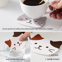Sous-verre créatif en PVC motif chat de dessin animé, épaisseur 3 mm, résistant à la chaleur, antidérapant, imperméable, tapis de protection de table pour boissons