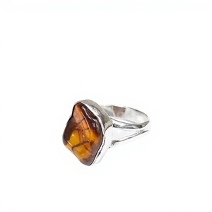 Anillo de Ámbar Crudo Vintage de Lujo, Plata de Ley 925, con Gema en Forma de Llaga Dividida, Joyería Boho de Fabricante - Product Image 3