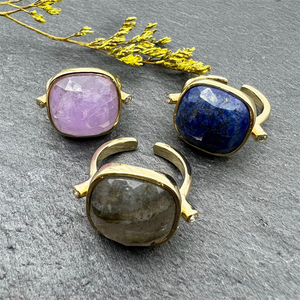 Großhandel Boho verstellbarer Statement-<span class=keywords><strong>Ring</strong></span> für Männer New Natural Big Size Labradorite Amethyst Lapislazuli Stones <span class=keywords><strong>Gold</strong></span> Fashion <span class=keywords><strong>Ring</strong></span> - Product Image 1