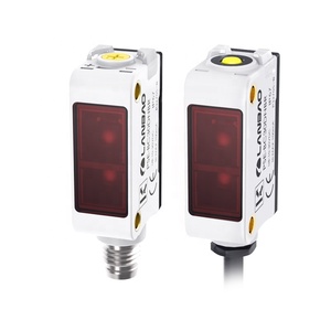 Sensor Fotoelétrico Compacto Tipo Quadrado Lanbao PSE para Automação Industrial com Feixe Difuso de Ângulo Amplo e Reflexão Polarizada - Product Image 1