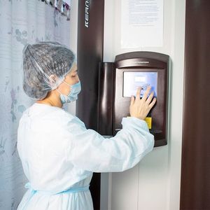 Institutions de traitement cutané : Système de cabine de photothérapie UV KN-4001 pour le vitiligo et le psoriasis - Product Image 2