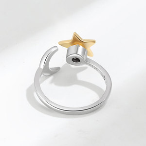 Bague anti-stress en forme d'étoile, mignonne et tendance, en cuivre plaqué or bicolore, personnalisable avec nom, pour femme - Product Image 4