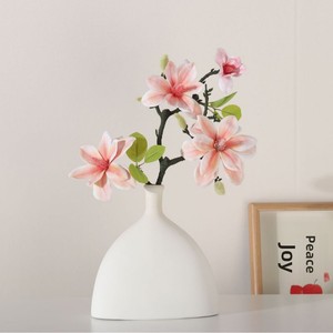 Decoraciones Realistas de Magnolia, Arreglos Florales de Alta Gama para Sala de Estar y Comedor, Flores Artificiales Premium - Product Image 4