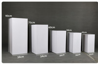 Nouveau Design Blanc Dessert Table Plinthe Piédestal Carré Gâteau Présentoir Pour La Fête De Mariage Scène Événements Décoration Fournitures