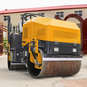 Compacteur routier vibrant à double tambour jaune 1,5 tonne, motorisé, faible entretien - Product Image 3
