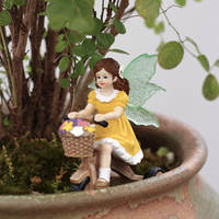 Figurine de Fée à Tricycle Prête à l'Expédition, Aile Lumineuse, Figurine d'Elfe en Résine avec Panier de Fleurs, Statue de Jardin Étanche