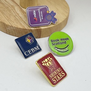 Nhà Cung Cấp Biểu Tượng Tùy Chỉnh Mềm Men Chữ Ve Áo <span class=keywords><strong>Pin</strong></span> Với Epoxy Kim Loại Bướm <span class=keywords><strong>Pin</strong></span> Quần Áo Trâm Tên Công Ty Quảng Trường Huy Hiệu - Product Image 6