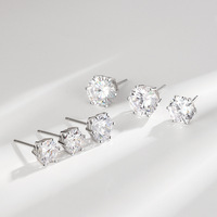Boucles d'oreilles clous rondes classiques GE52 en argent sterling 925 de luxe avec zircone cubique 5A à six griffes pour femmes et hommes – Cadeau idéal pour l'été