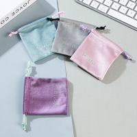 Pochette à bijoux élégante A1 pour remise de cadeau, avec bord supérieur froncé, nœuds latéraux et couleurs lavande, rose, bleu, gris