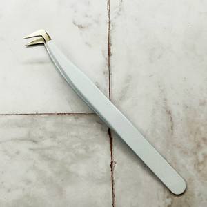 Recourbe-cils en acier inoxydable coloré à sept caractères et pinces à épiler de haute précision pour recourber les extensions de cils - Product Image 3