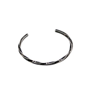 Yunnique, pulsera abierta de acero de titanio de 3 mm, estilo japonés y coreano, con línea cuadrada retorcida, joyería de moda unisex - Product Image 5