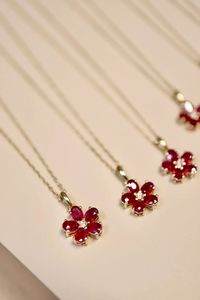 Collier pendentif fleur en or jaune 18 carats avec diamants naturels et rubis Xinfly - Product Image 3