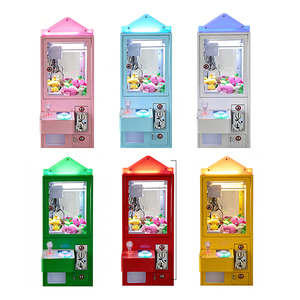 Mini machine de jeu d'arcade à griffes à monnayeur pour enfants, pour la vente de petits jouets en peluche et de cadeaux en boutique, en promotion - Product Image 1
