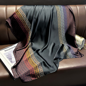Écharpes en soie imprimées à carreaux de marque de <span class=keywords><strong>luxe</strong></span> pour femmes, foulard d'été, hijab, foulard pour femmes, <span class=keywords><strong>étole</strong></span>s de plage, écharpes longues et douces, châles - Product Image 3