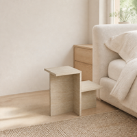 Table basse en bois artisanale super élégante avec un style rustique de ferme