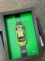 Cadre photo mural en bois moderne pour voiture de course, idéal pour l'entrée, le salon ou la chambre à coucher
