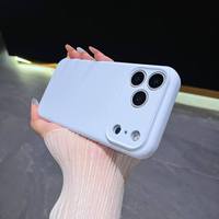Coque de téléphone en silicone fabriquée en France pour smartphones Android, fine, avec bobine de charge magnétique sans fil et ports découpés avec précision