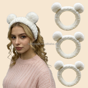 Serre-tête mignon en forme d'oreilles d'ours pour femmes, idéal pour le lavage du visage et l'application de masques, antidérapant, en flanelle et polaire corail, accessoire capillaire, lot en gros - Product Image 1