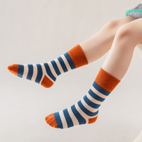 Chaussettes de sport décontractées à motif léopard rayé en nylon/coton, fabriquées sur mesure OEM pour jeunes et adultes
