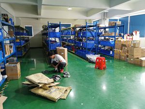 Hosmart FCC sistema di interfono <span class=keywords><strong>Wireless</strong></span> certificato facile digitale palmare a due vie Walkie Talkie per uso ufficio e casa 10km di autonomia - Product Image 6