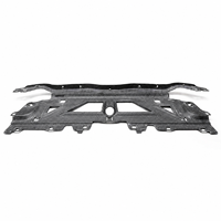 Panneau moulé en fibre de carbone brillant sur mesure OEM avec découpes de précision et trous de fixation pour couverture de panneau automobile